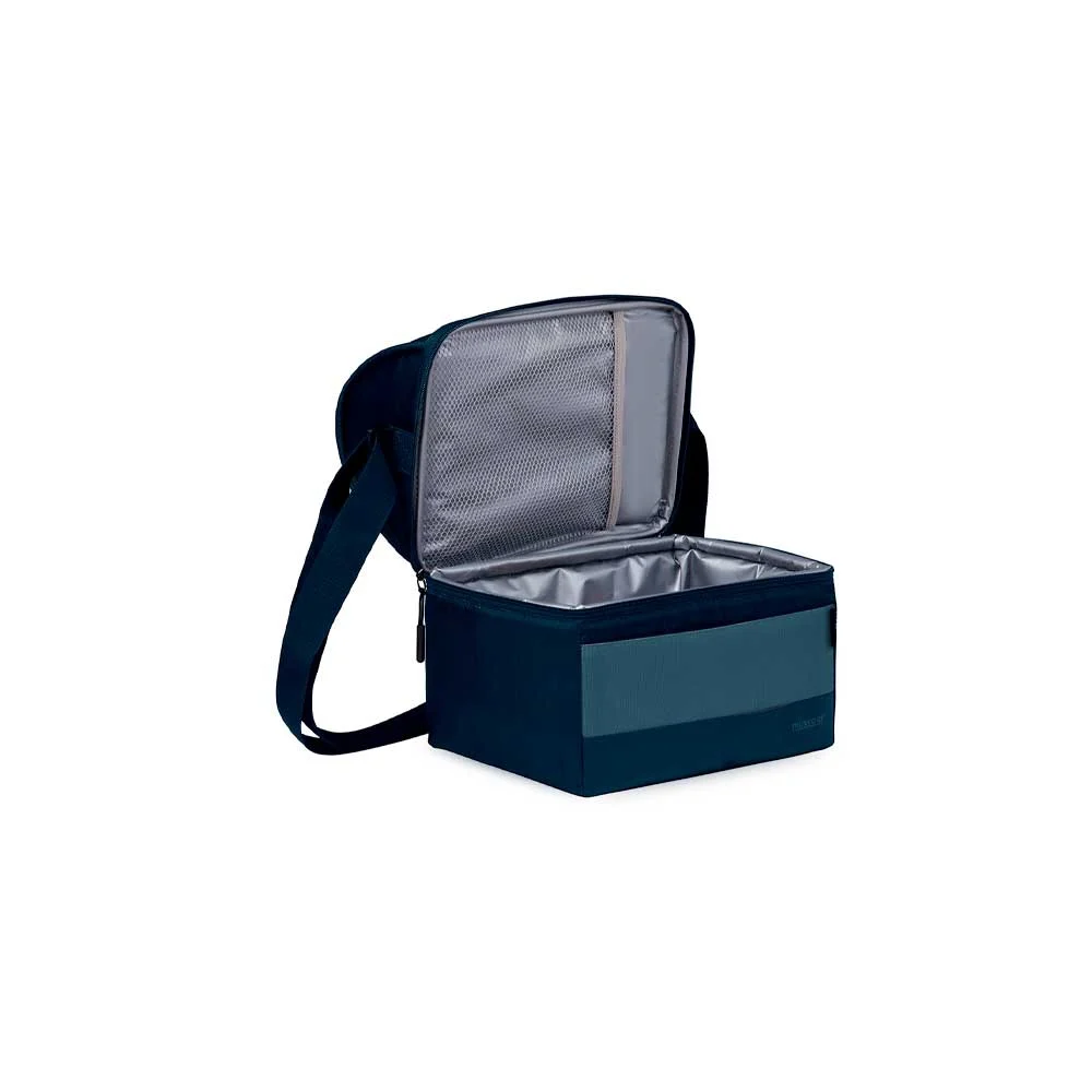 Bolsa térmica Igloo azul para 16 latas, con asa superior, correa ajustable y bolsillo frontal con cremallera. - Vista 3