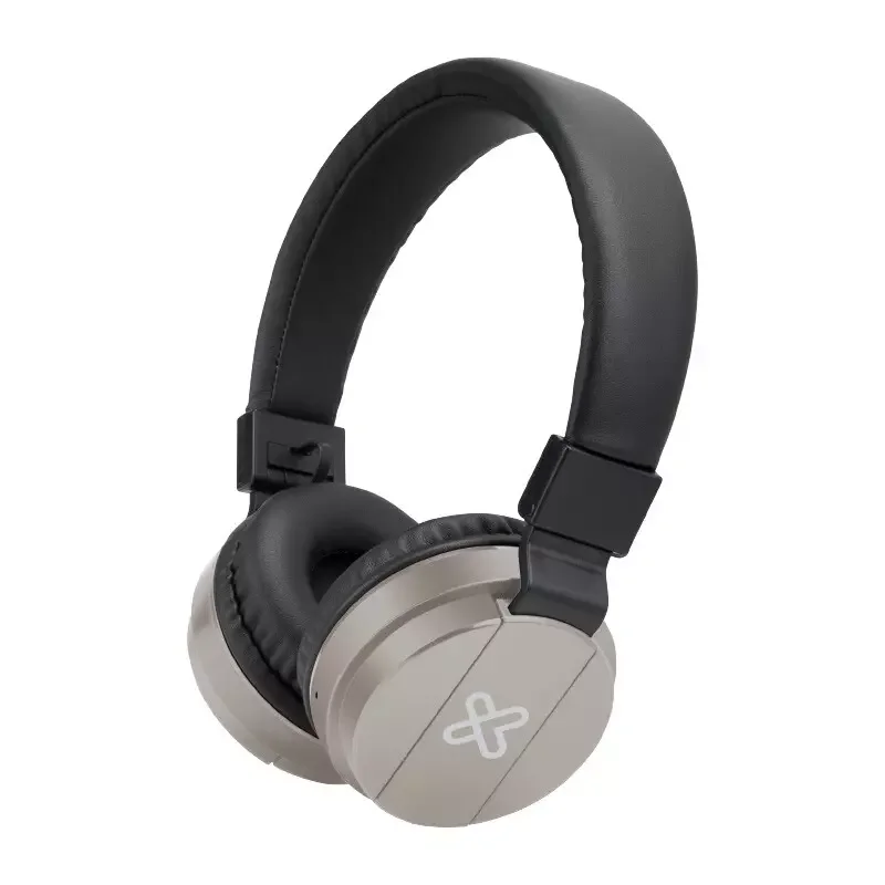 Auriculares Klip Xtreme Fury PRO con copas plateadas, almohadillas negras y diadema acolchada.