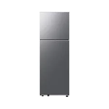 Heladera Samsung plateada de dos puertas, con compartimento superior más pequeño y refrigerador inferior.