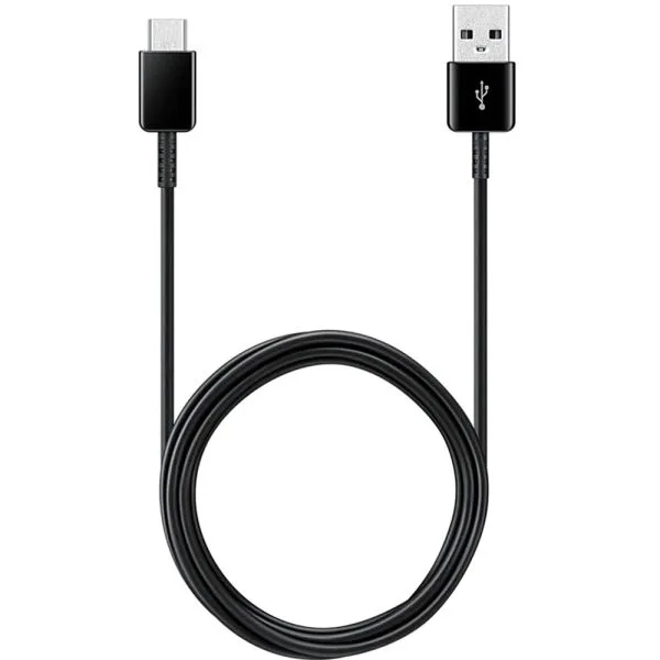 Cable Samsung negro enrollado con conectores USB-A macho y USB-C macho.