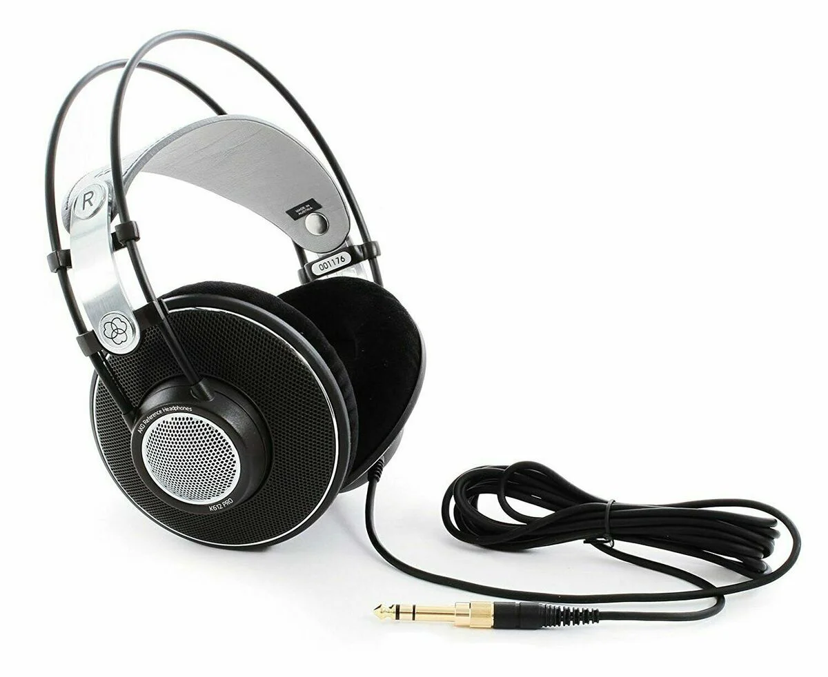 Auriculares profesionales de estudio AKG K612 PRO over-ear de diseño abierto