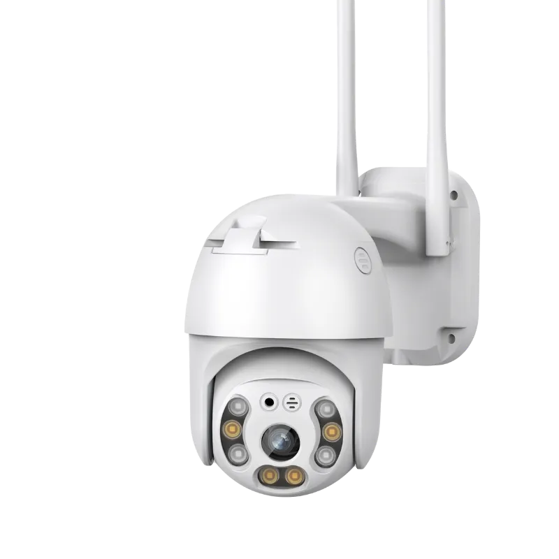 Cámara de seguridad PTZ exterior blanca con dos antenas, cabezal móvil y soporte de montaje.