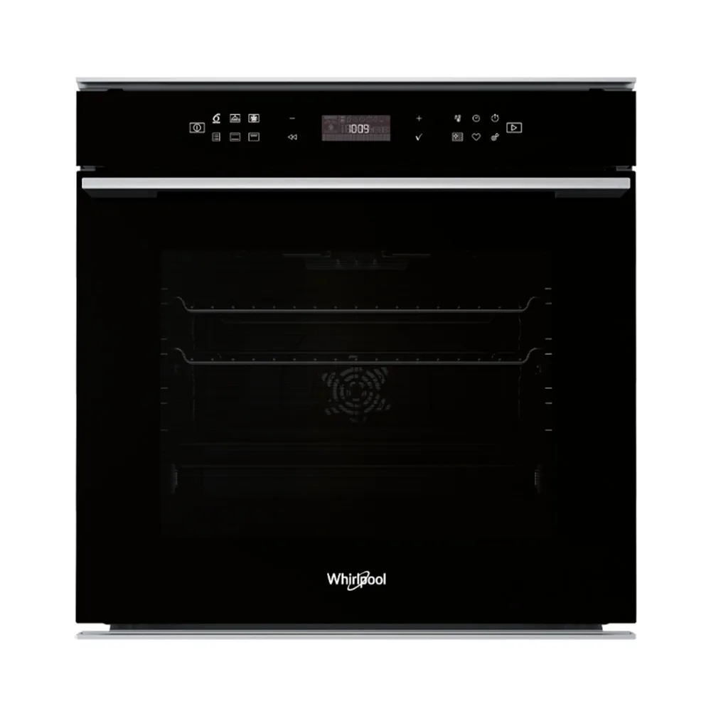 Horno empotrable Whirlpool negro con panel táctil, manija plateada y ventilador visible en la pared interior trasera.