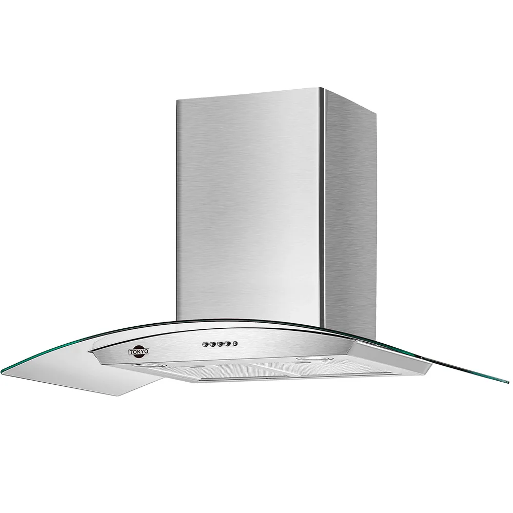Campana extractora Tokyo de pared con frente de vidrio curvo, cuerpo y chimenea metálicos, cinco botones circulares y filtros inferiores.