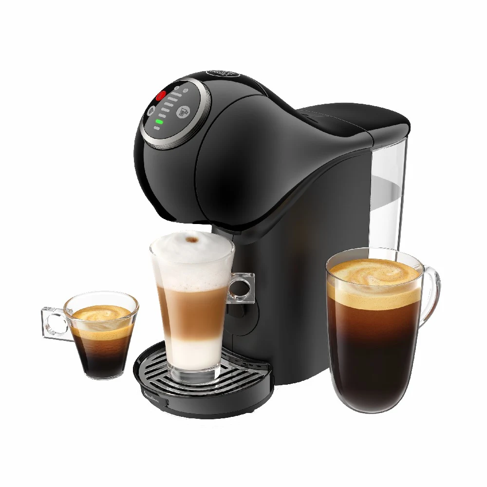 Cafetera de cápsulas Moulinex Dolce Gusto Genio S Plus negra, con depósito de agua transparente, controles superiores y bandeja de goteo metálica.