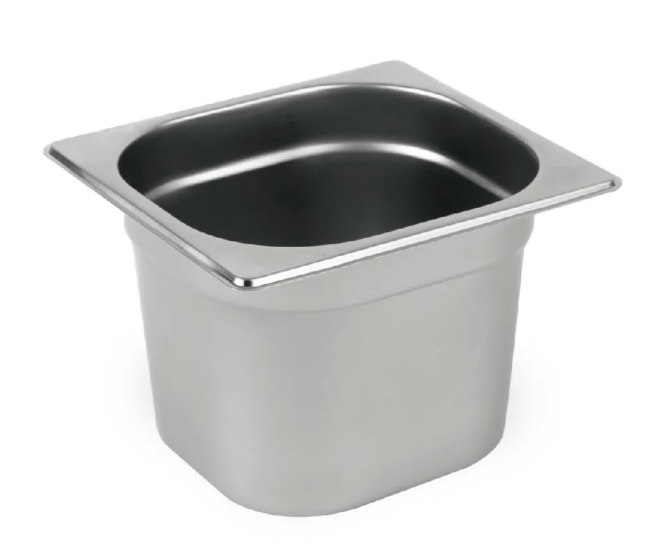 Bandeja gastronómica honda rectangular de acero inoxidable, con esquinas redondeadas y borde superior rebordeado.