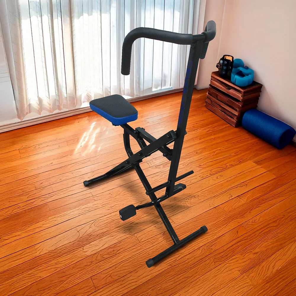 Máquina Evolution Total Crunch negra con asiento acolchado, manubrio móvil, pedales con fijaciones y estructura de acero. - Vista 3