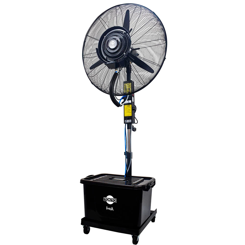 Ventilador industrial Tokyo Fresh negro de pie, montado sobre un depósito rectangular con ruedas, con rejilla metálica y manguera junto al mástil.