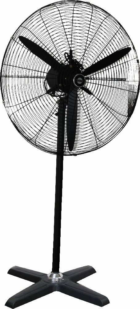 Ventilador industrial Tokyo negro de pie, con hélice de tres aspas, rejilla circular metálica y base de cuatro patas.